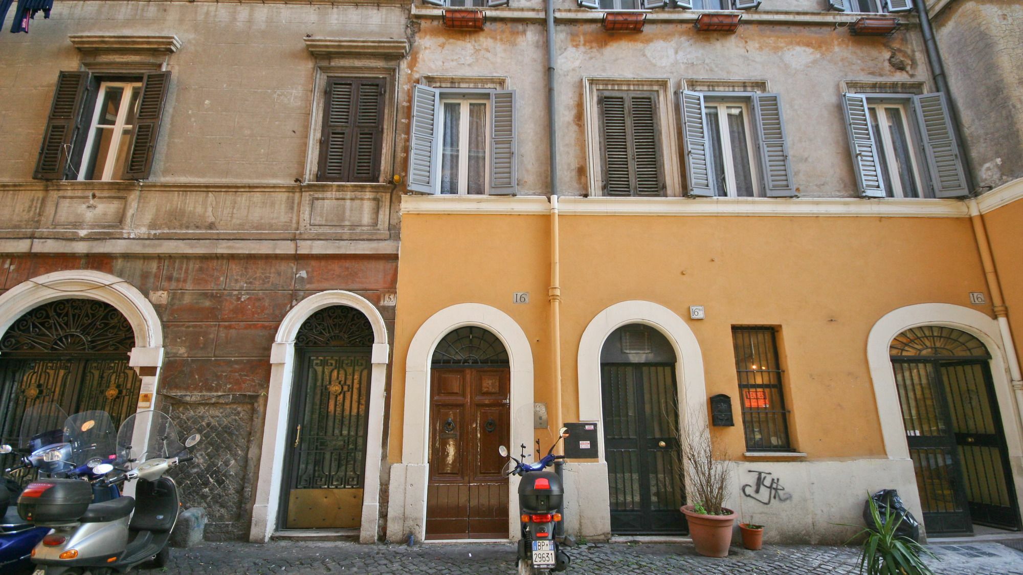 In Santa Maria Apartment Rome