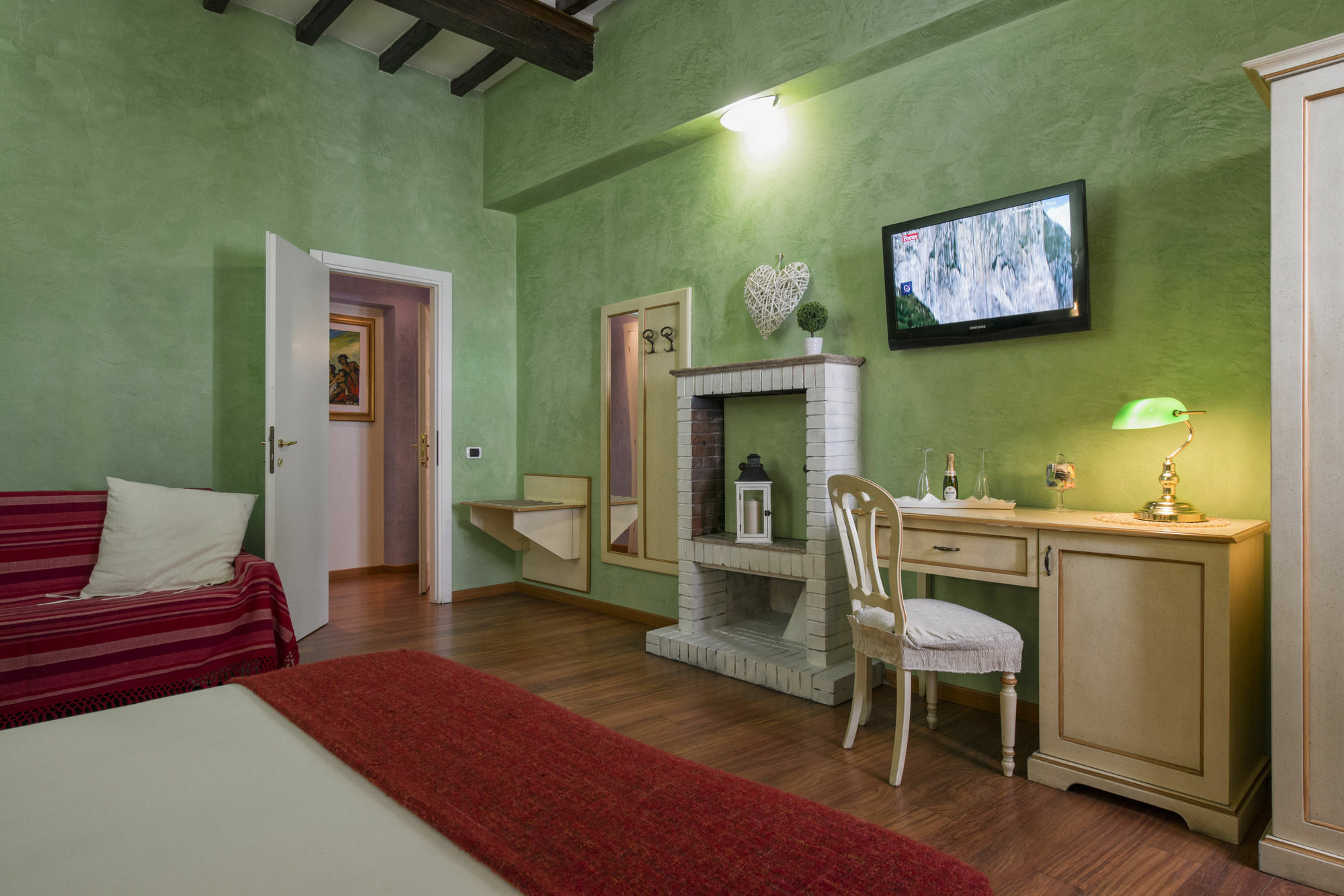 Navona Tower Relais