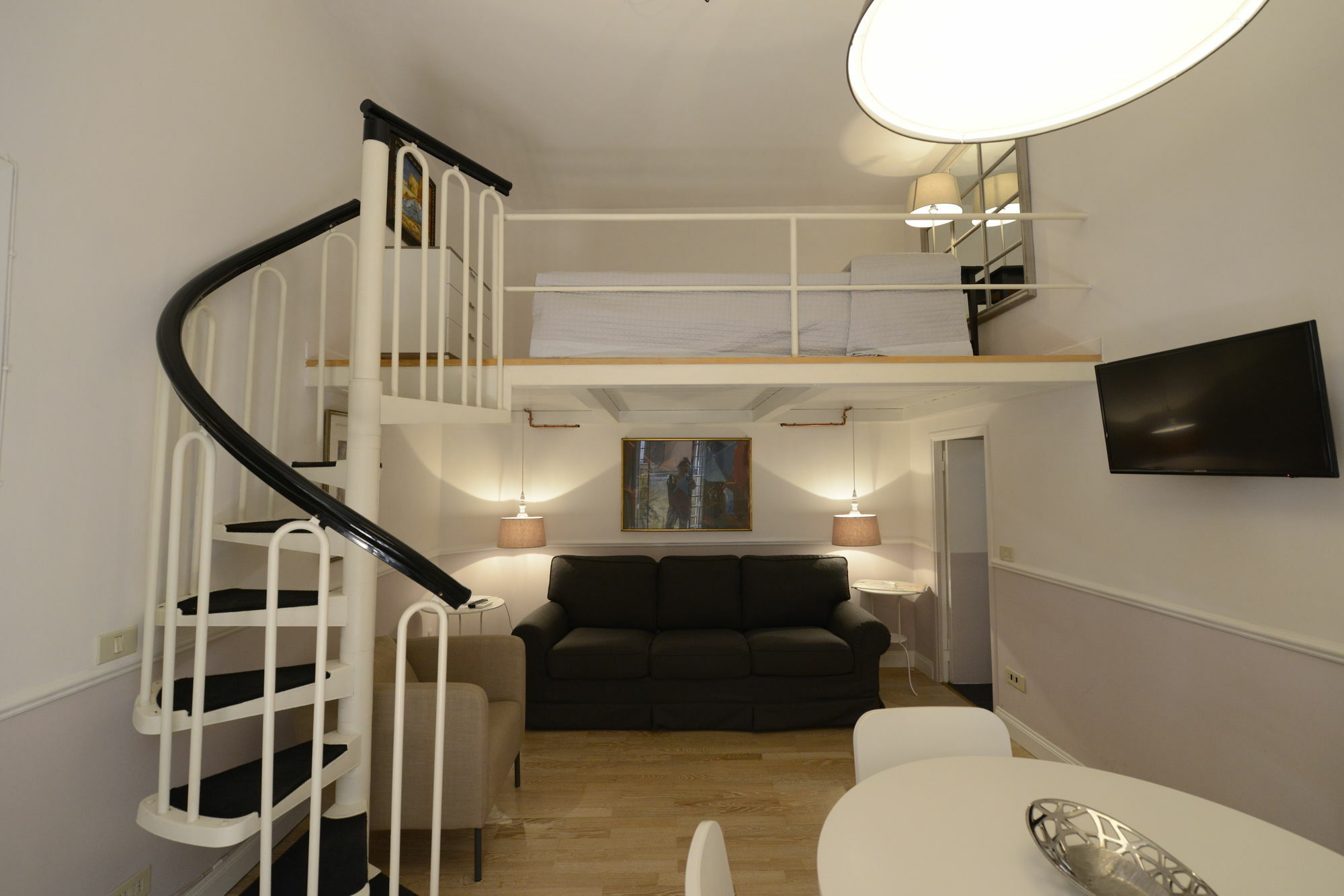 Roman Royal 2*