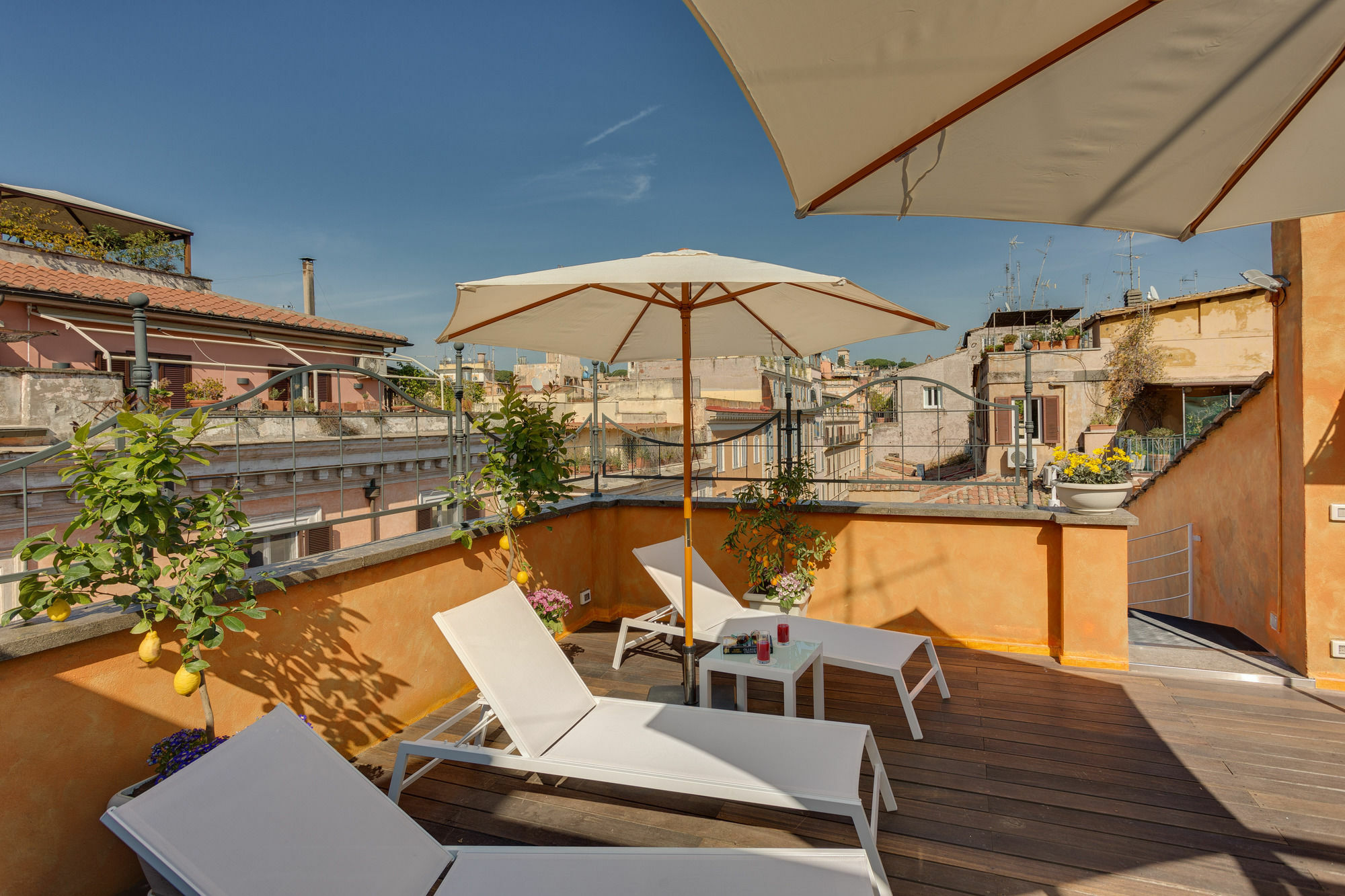 Shali Luxury Spagna Gasthuis 2*