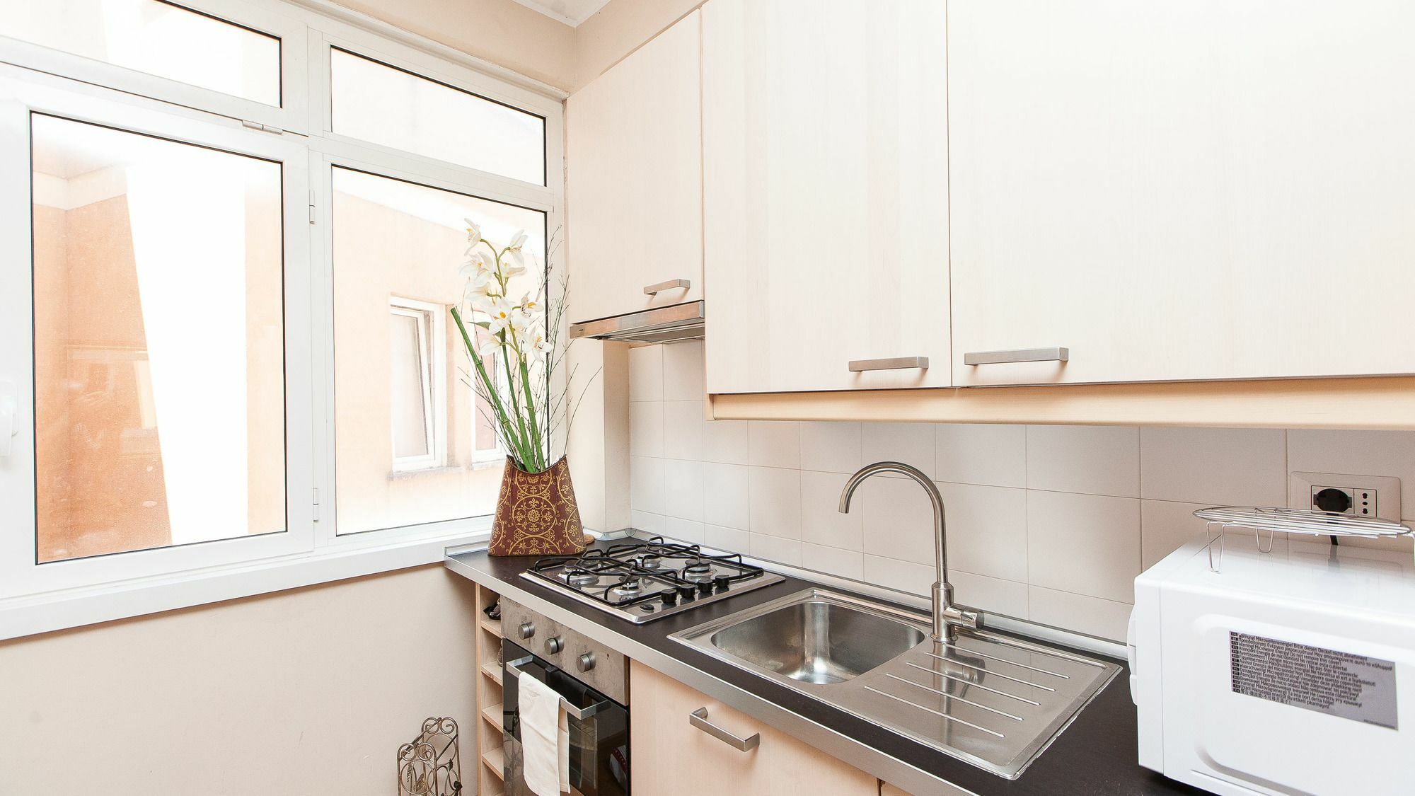 Appartement In Guinizzelli *