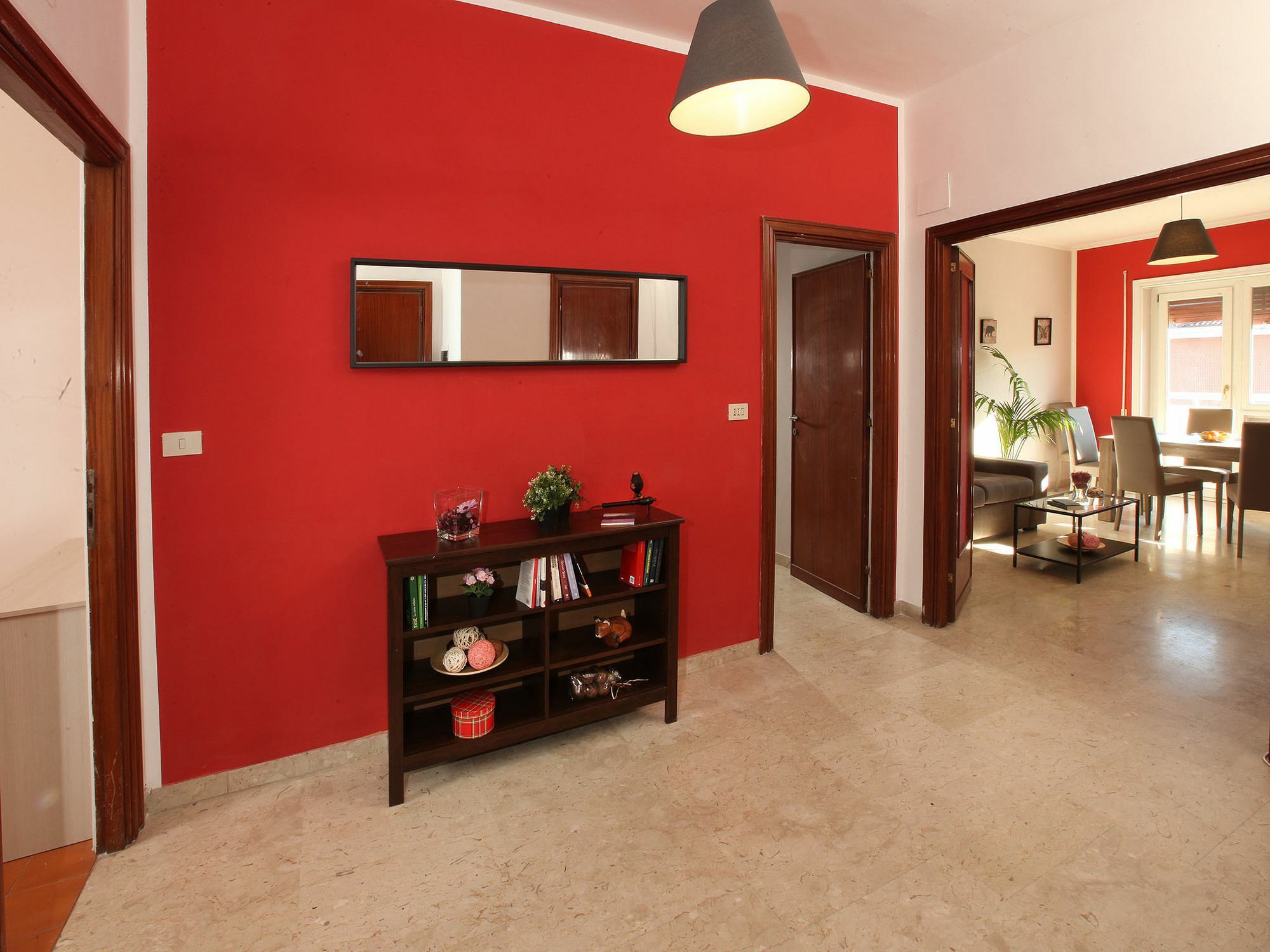 Alice Apartment *
