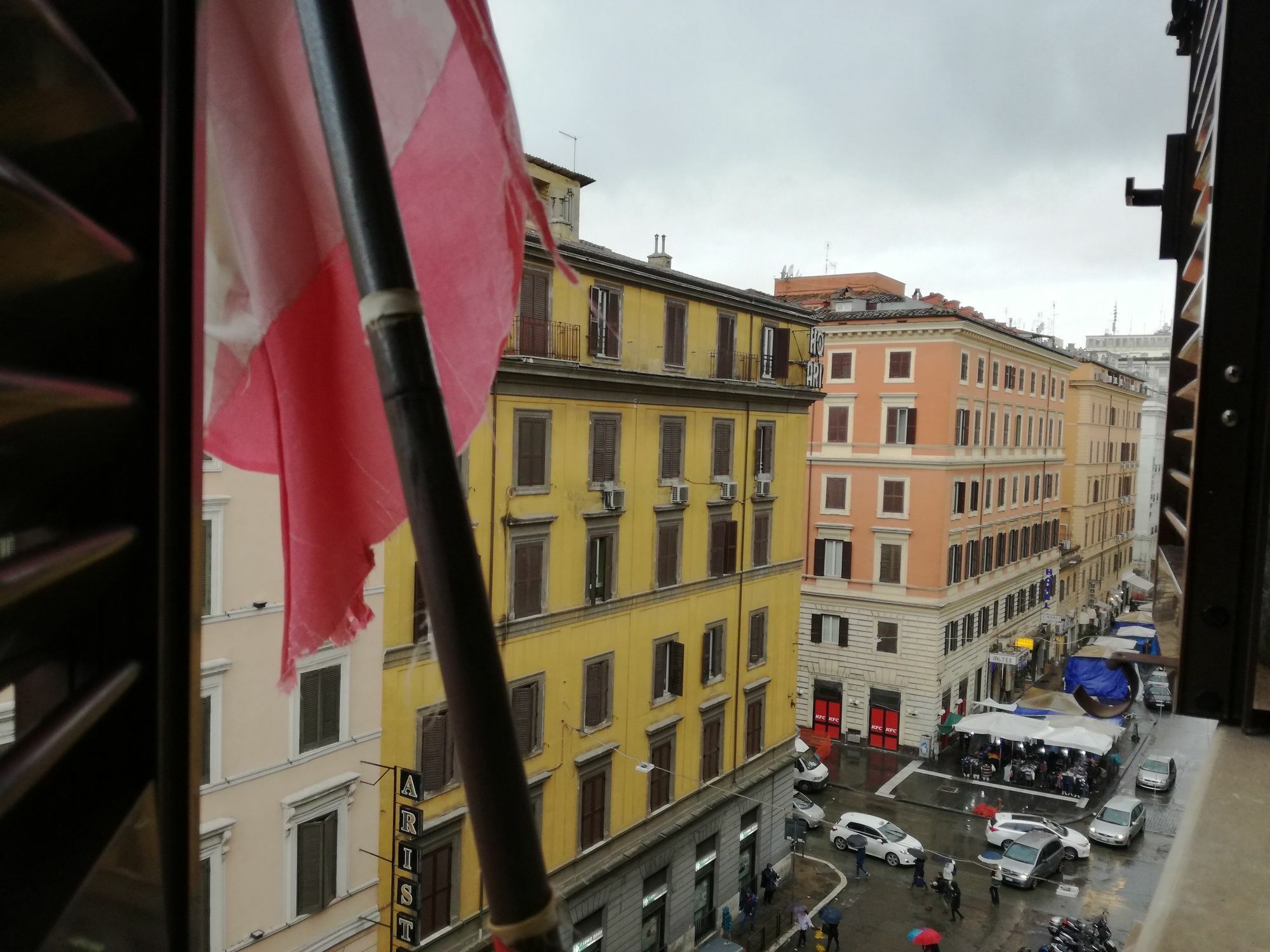 La Casa Dell'arte 2* Rome