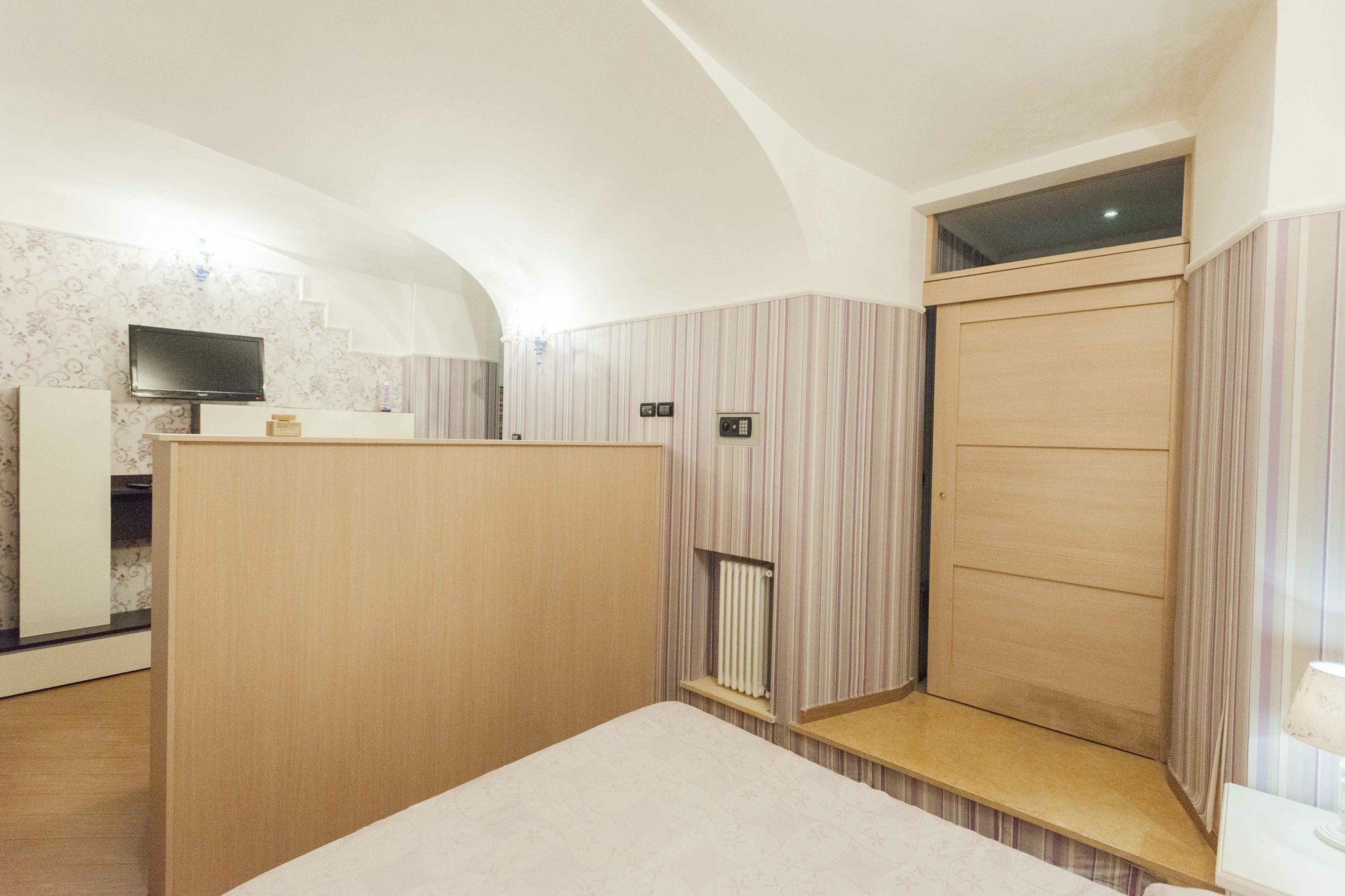 Lolart - Tiburtina Station Apartment Rome