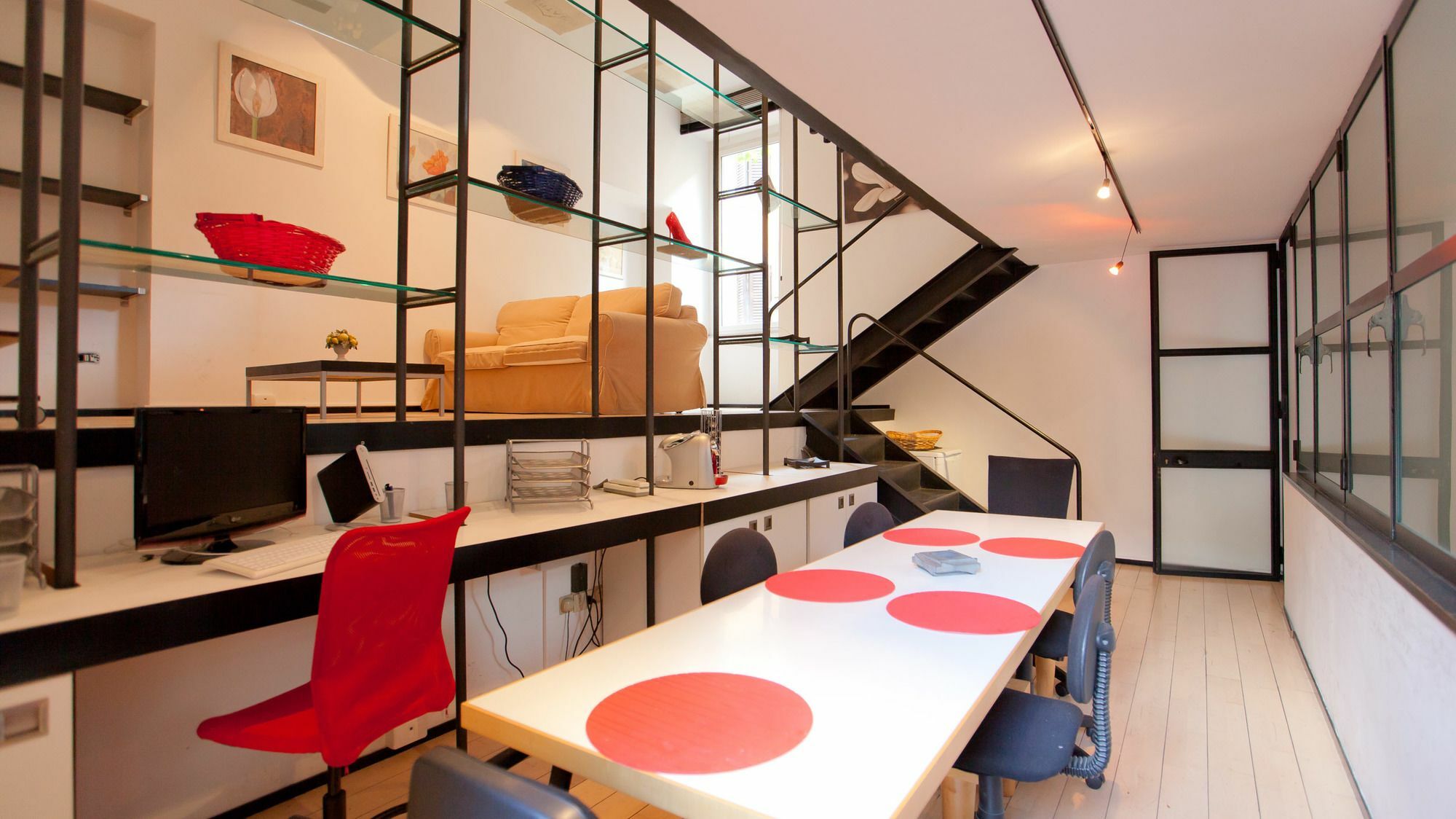 In Riari Loft Apartment
