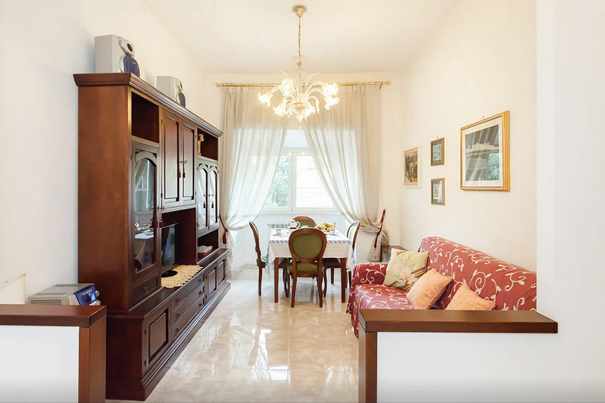 Caterina One O One - Embassy Apartamento *