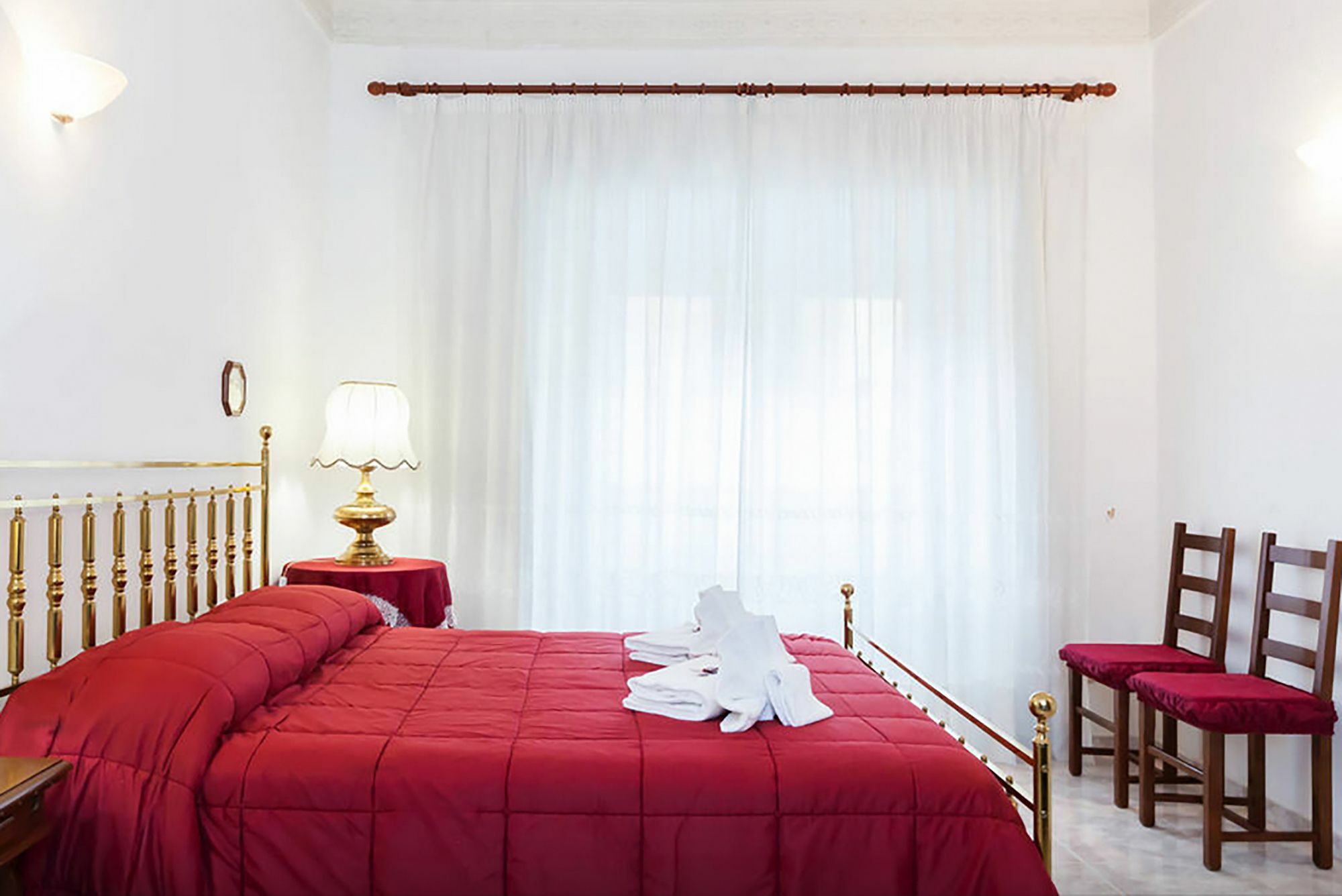Caterina One O One - Embassy * Rome