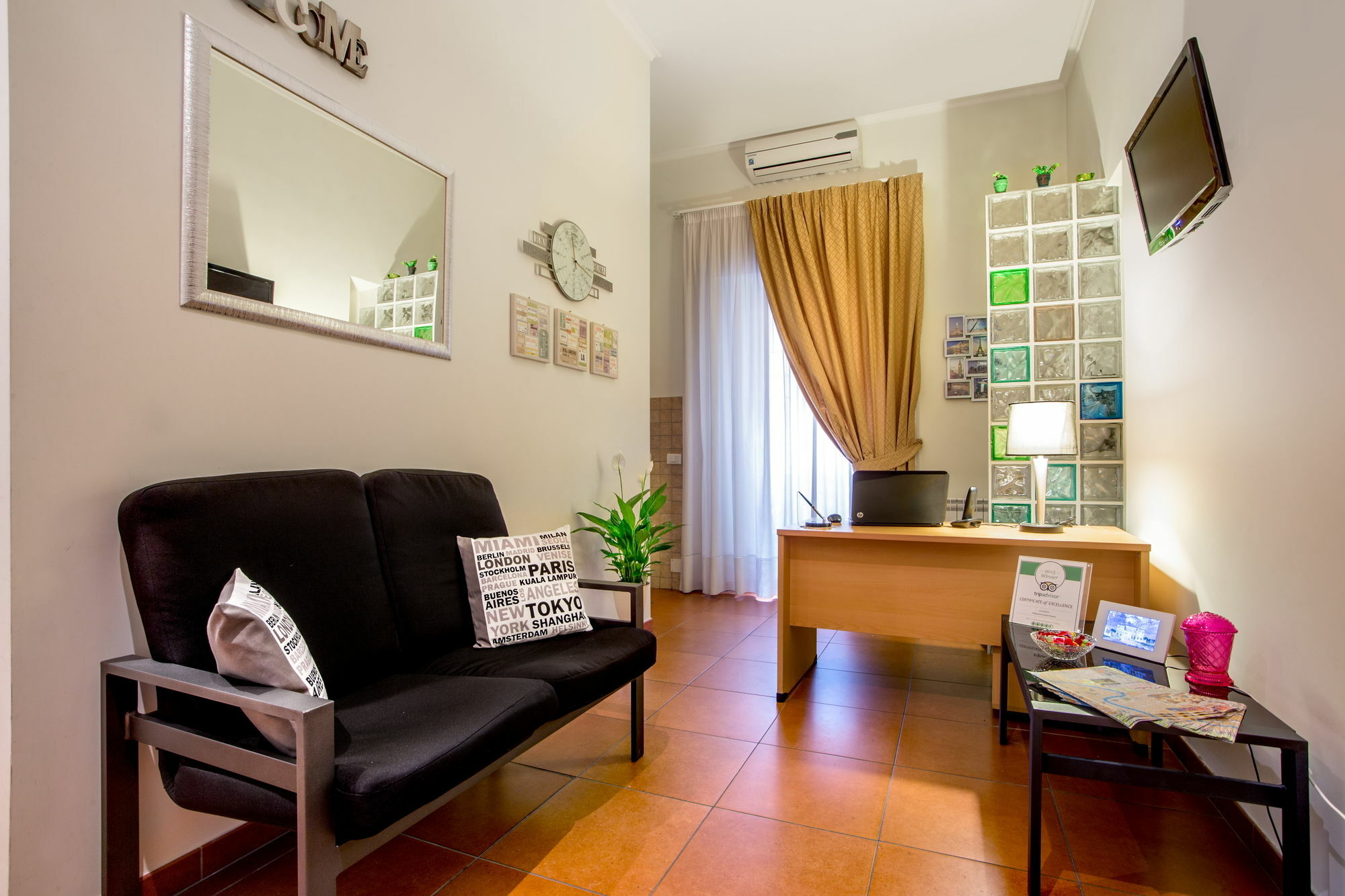 Ottaviano Guest house 2*