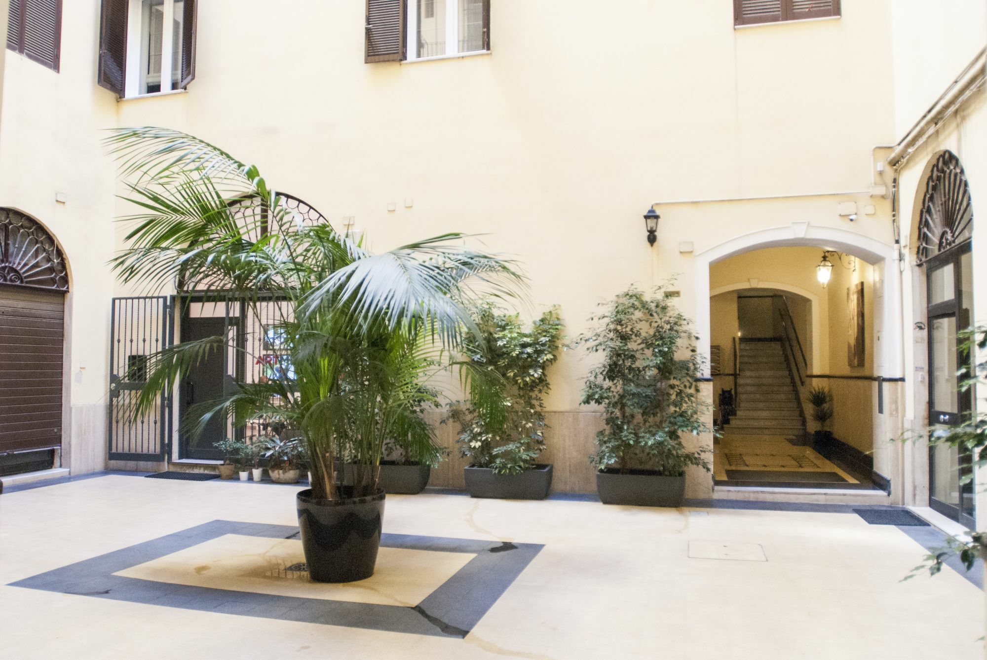 Merulana Holidays 2* Rome