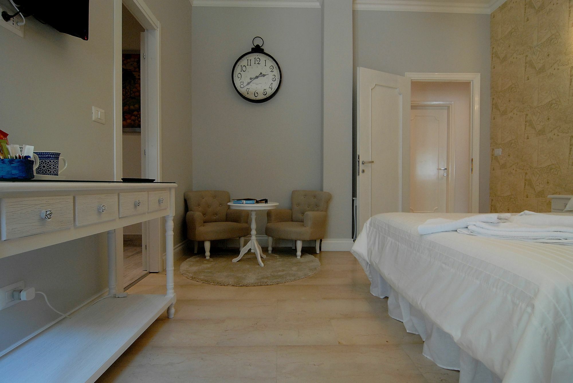 Tiburtina Garden Bed & Breakfast Rome