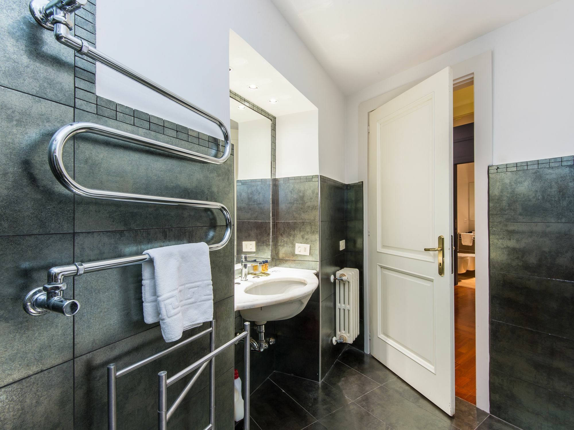 Monti Colors Apartment Rome