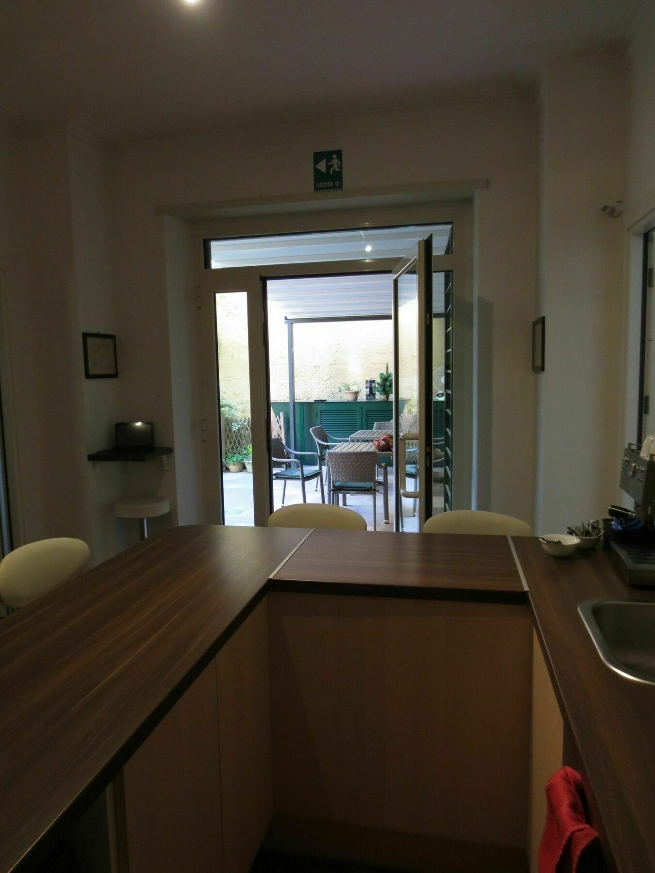 Bed & Breakfast Five 2*