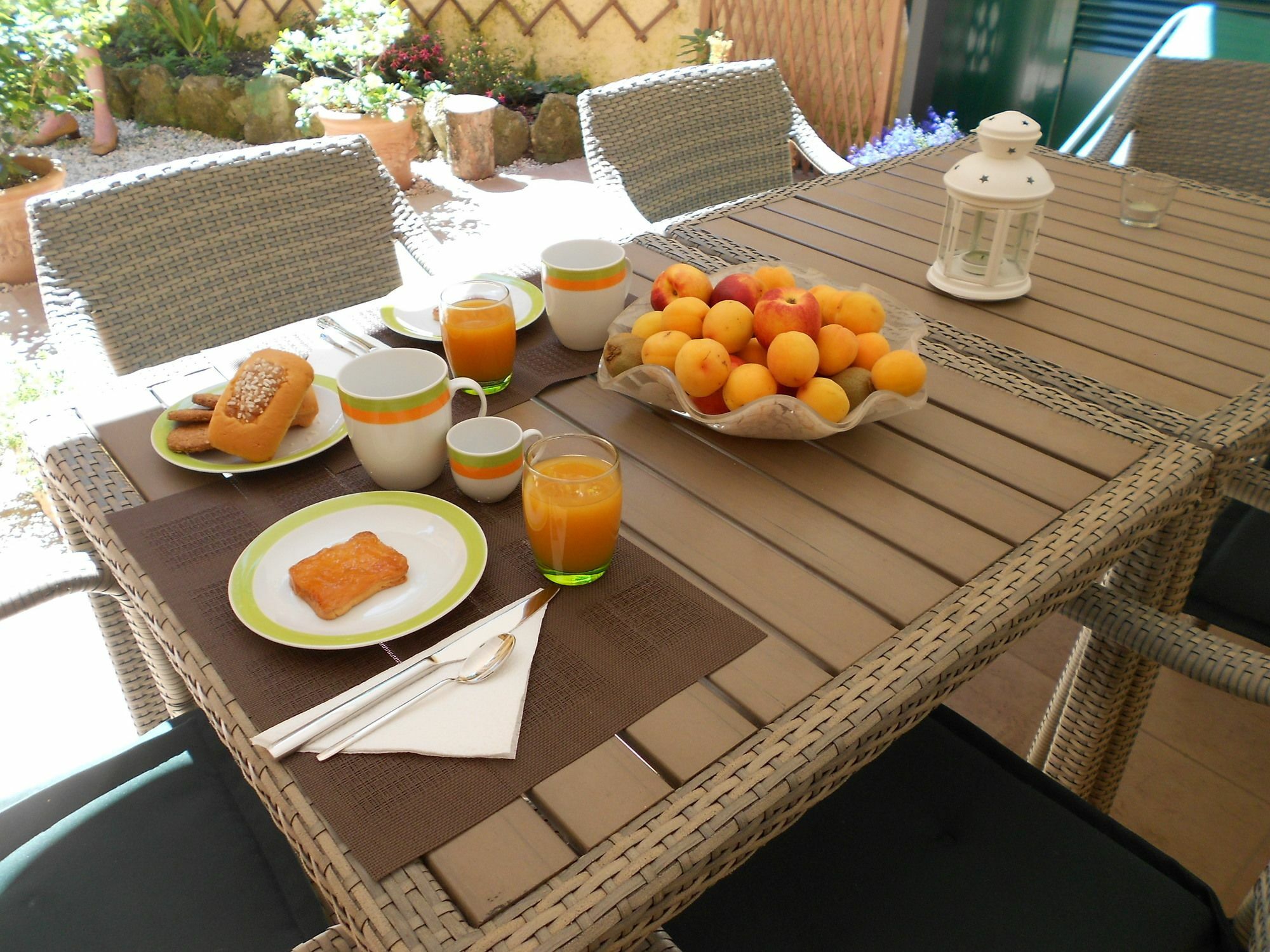 Bed & Breakfast Five