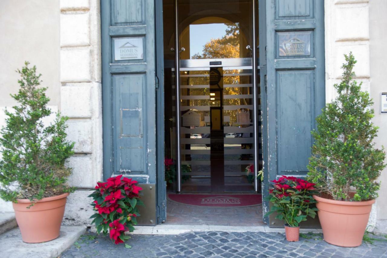 Domus Sessoriana Bed & Breakfast