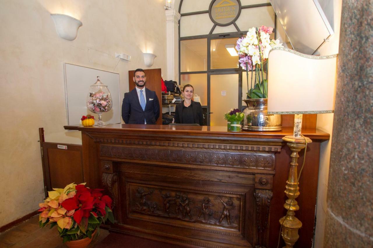 Domus Sessoriana Bed & Breakfast