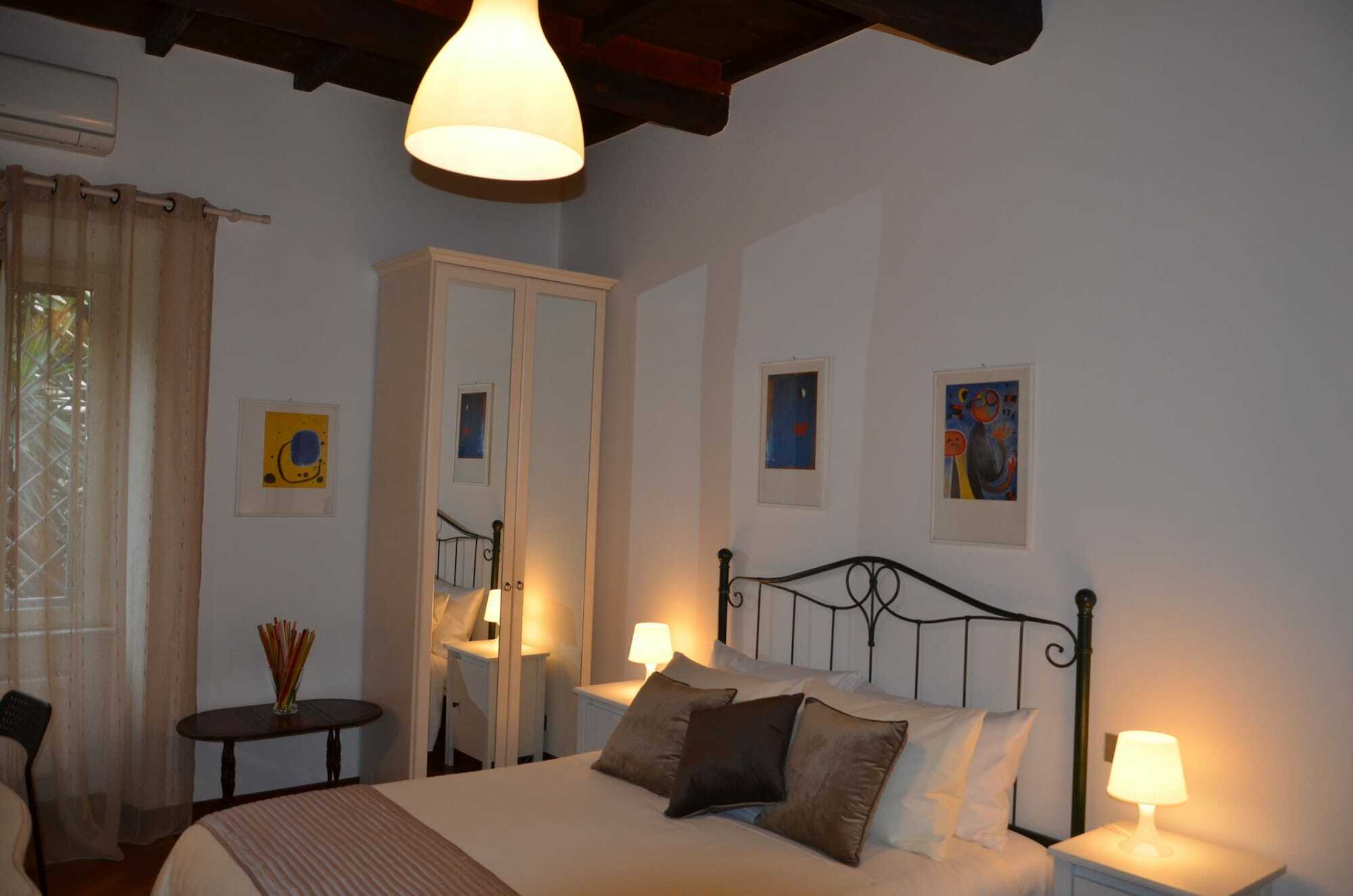 Benedetta Trastevere Apartment *