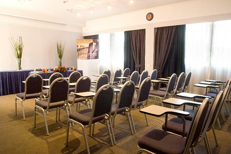 Hotel Holiday - Eur Parco Dei Medici By Ihg Rome
