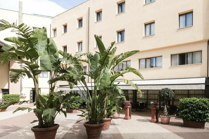 Tuscolana San Giovanni Roma