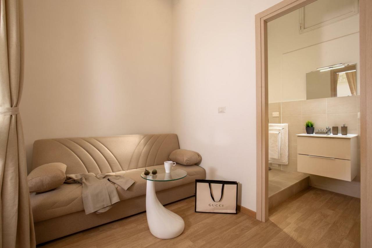 Domus Veneto Bed & Breakfast Rome