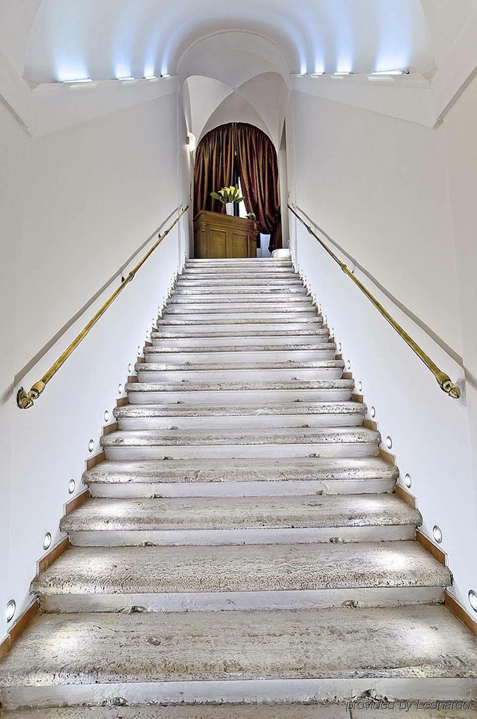 Le Clarisse Pantheon Hotel