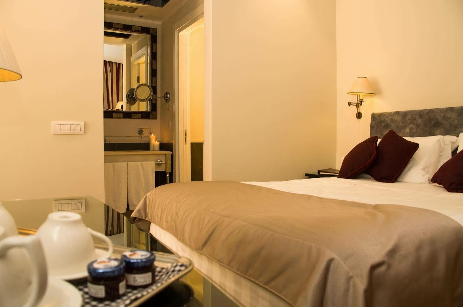 Hotel Monte Cenci 4*