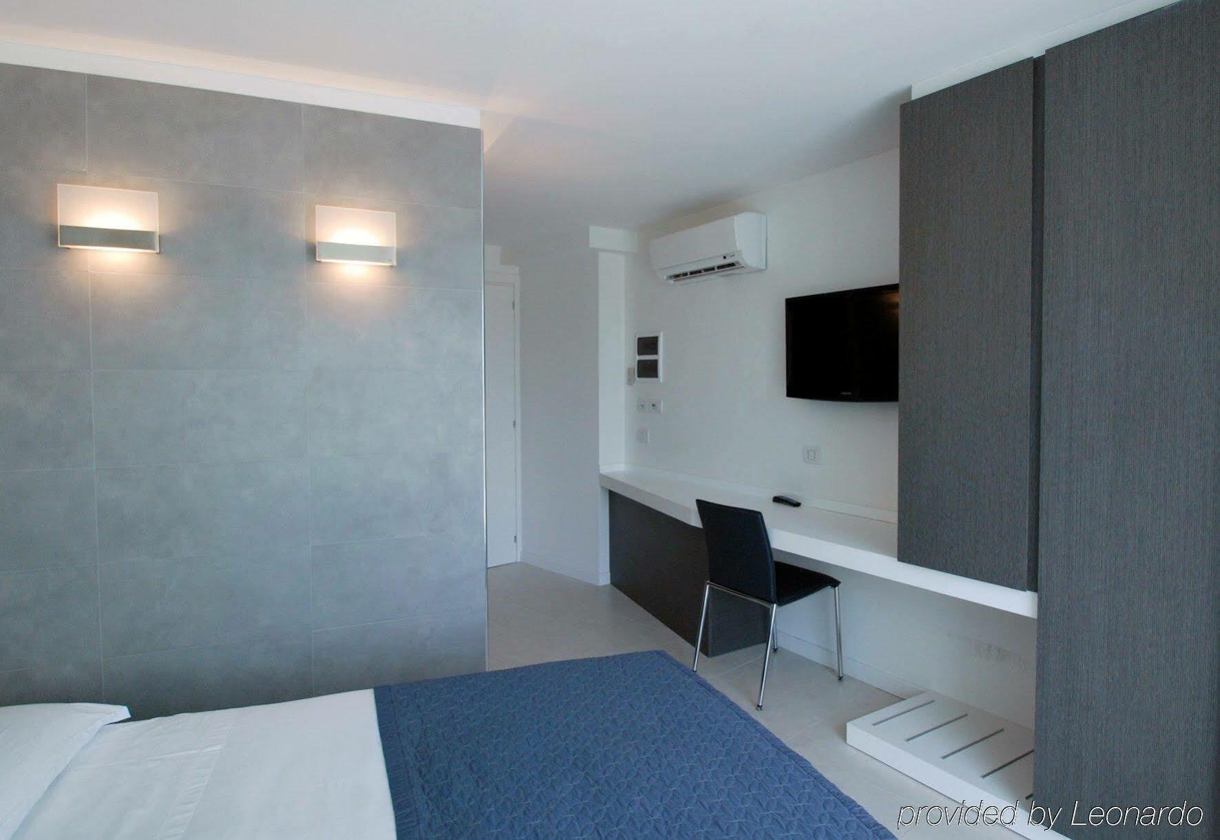 Aparthotel Lungotevere 2*