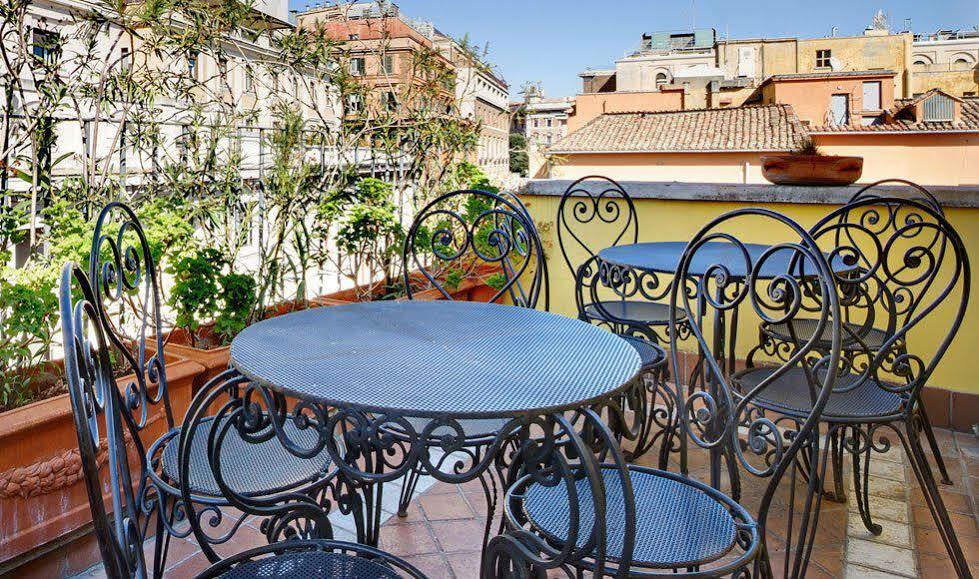 Hotel Cinquantatre Rome