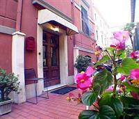 Free * Rome