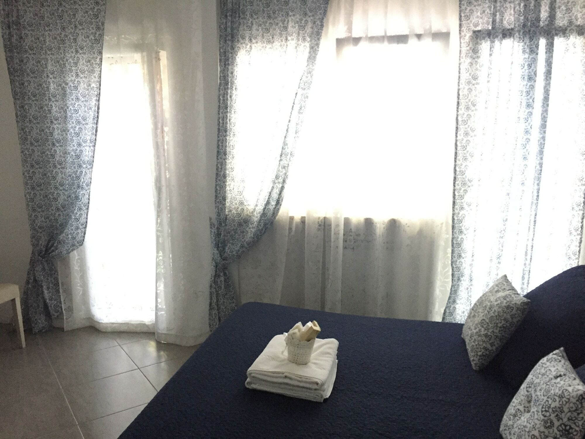 Acomodação com café da manhã  Aquarius Rome 3*