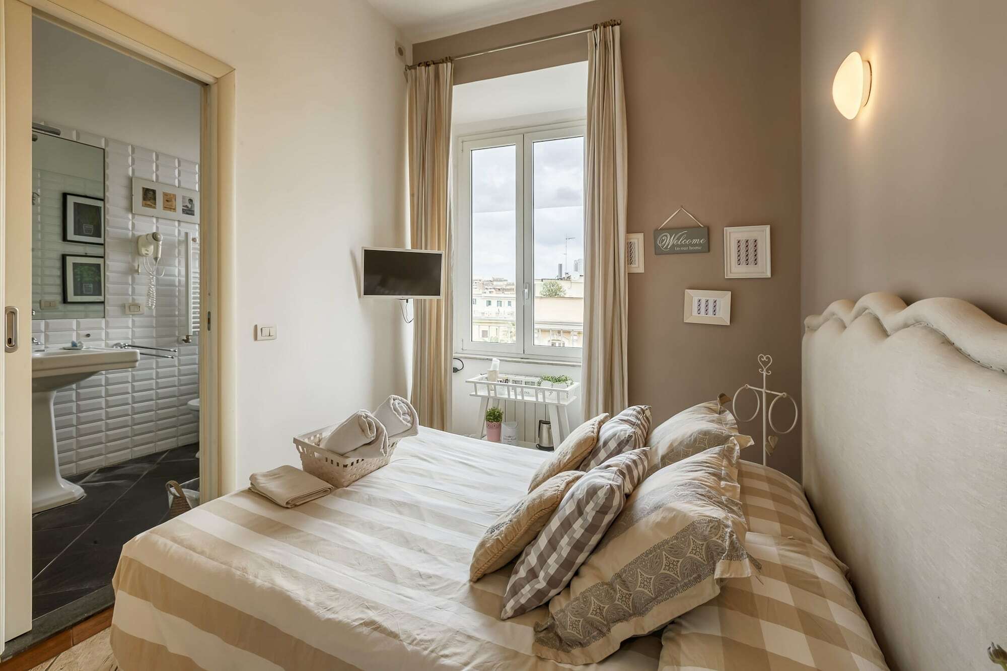 Matilde's In St. Peter Gasthuis Rome