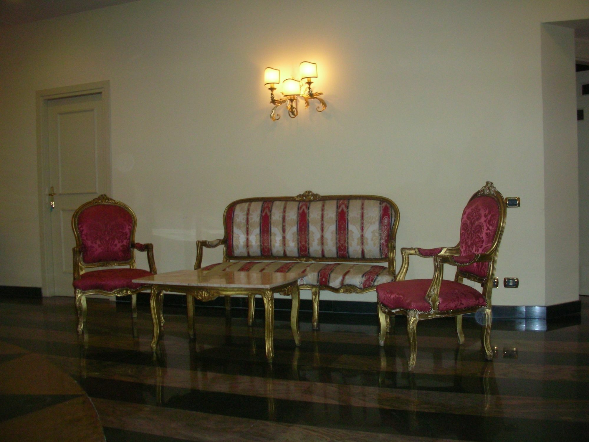 Quadrifoglio Eur 3* Rome
