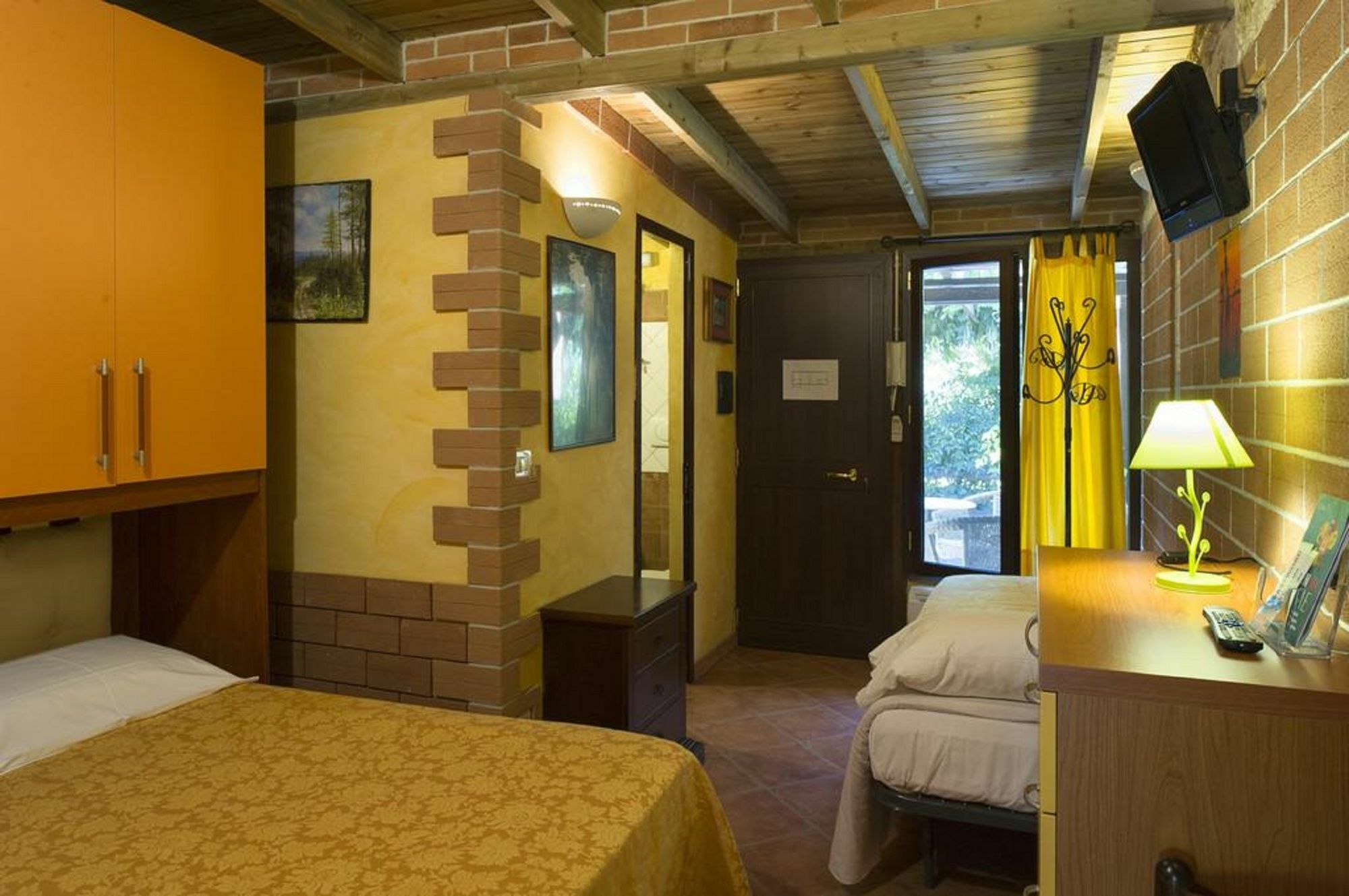 Apartment Di Decima *