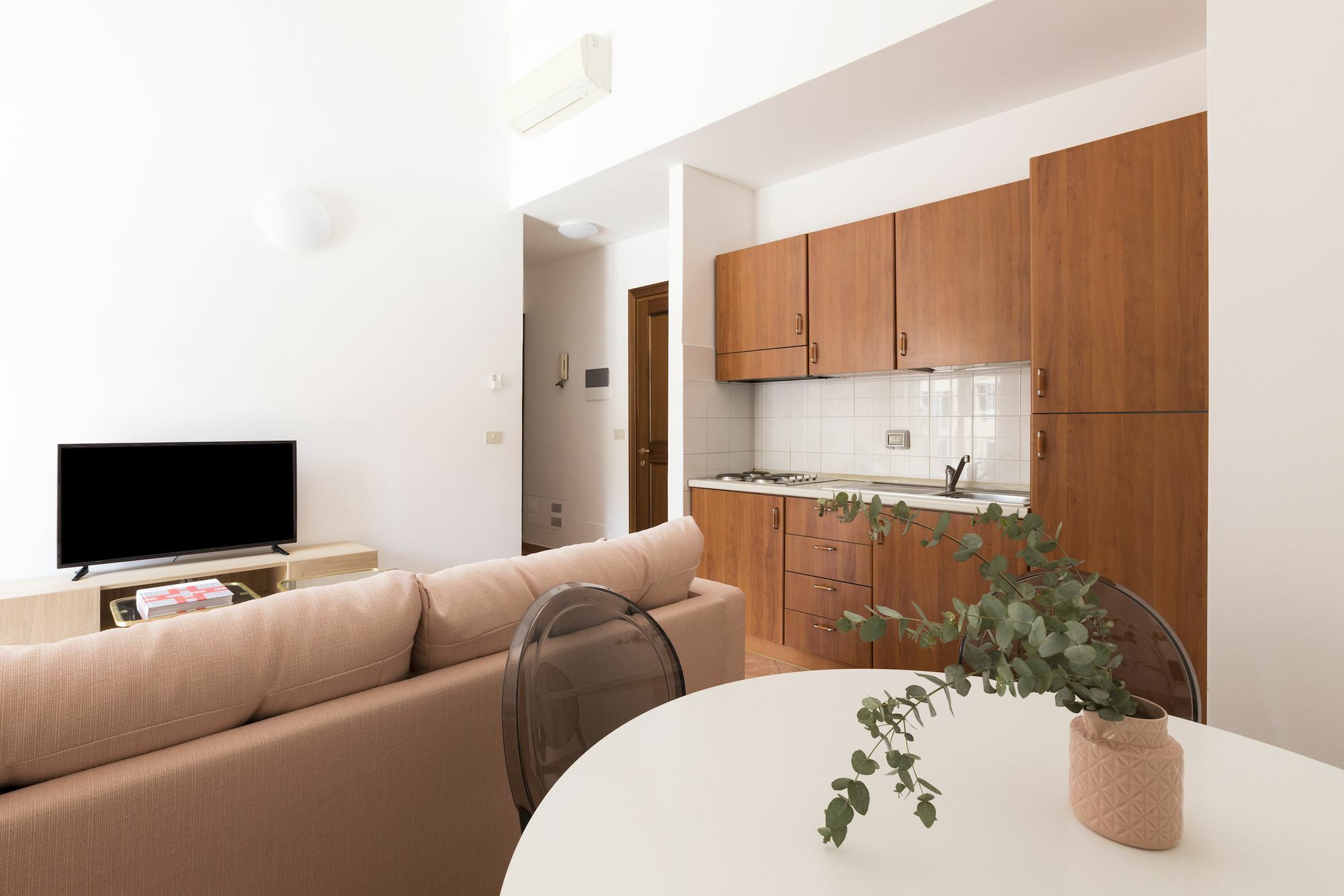 Bright 2br In San Pietro / Vaticano By Sonder Apartment *