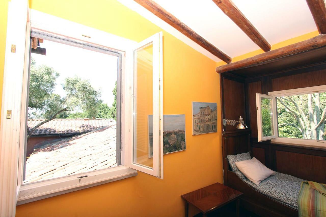 Writers' Country House Villa *