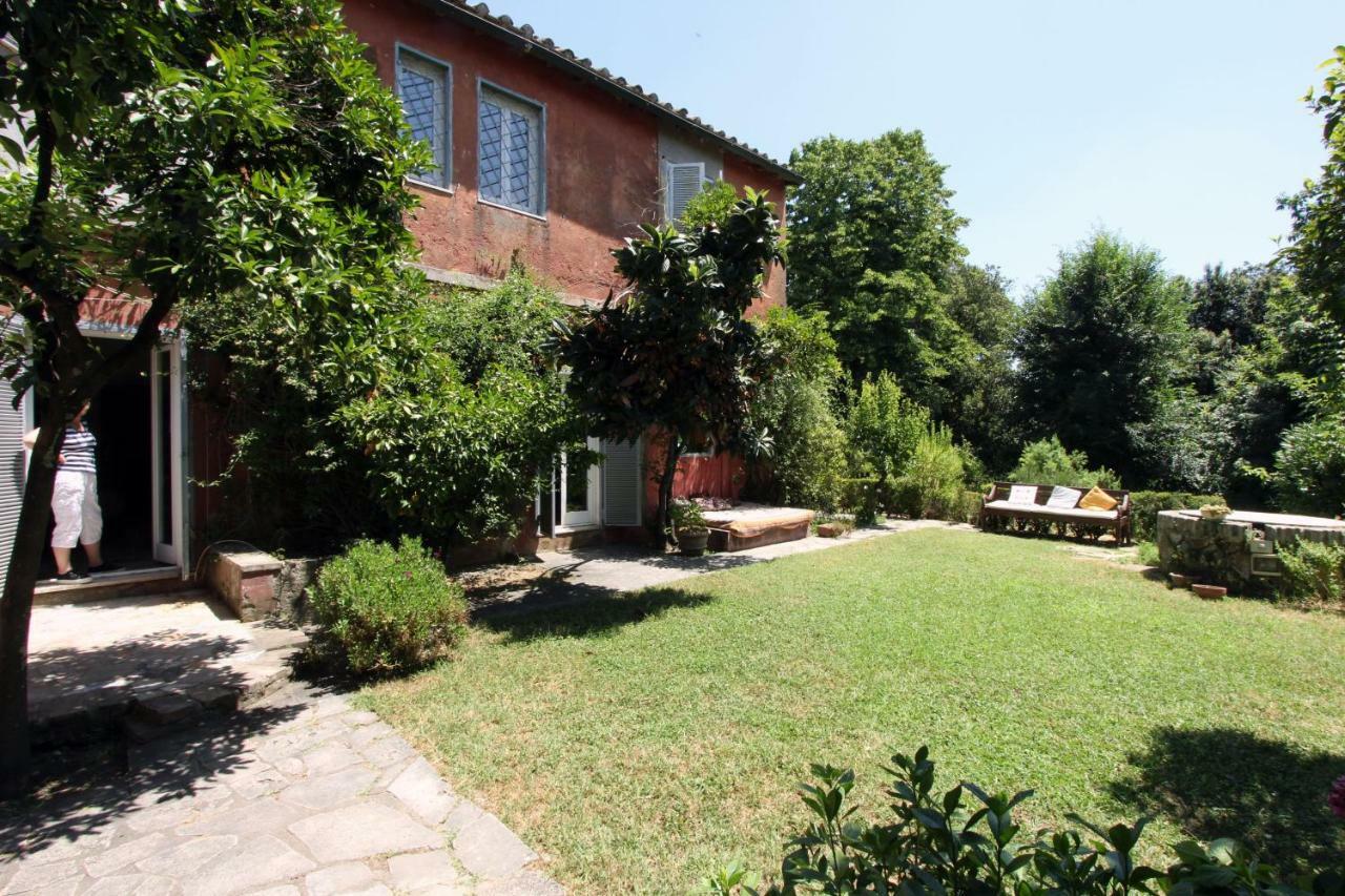 Villa Writers' Country House