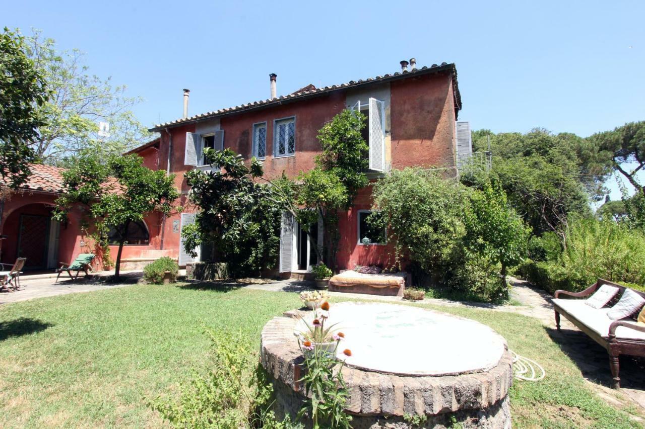 Villa Writers' Country House *