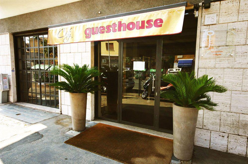 City Guest House Guest house 2*