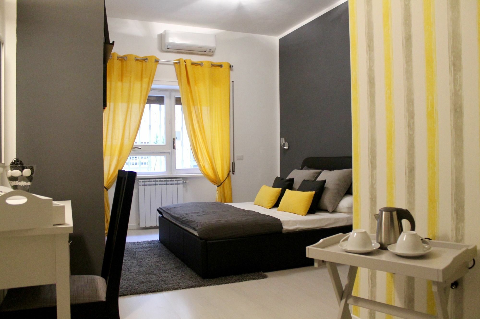 Le Coq Bed & Breakfast Rome