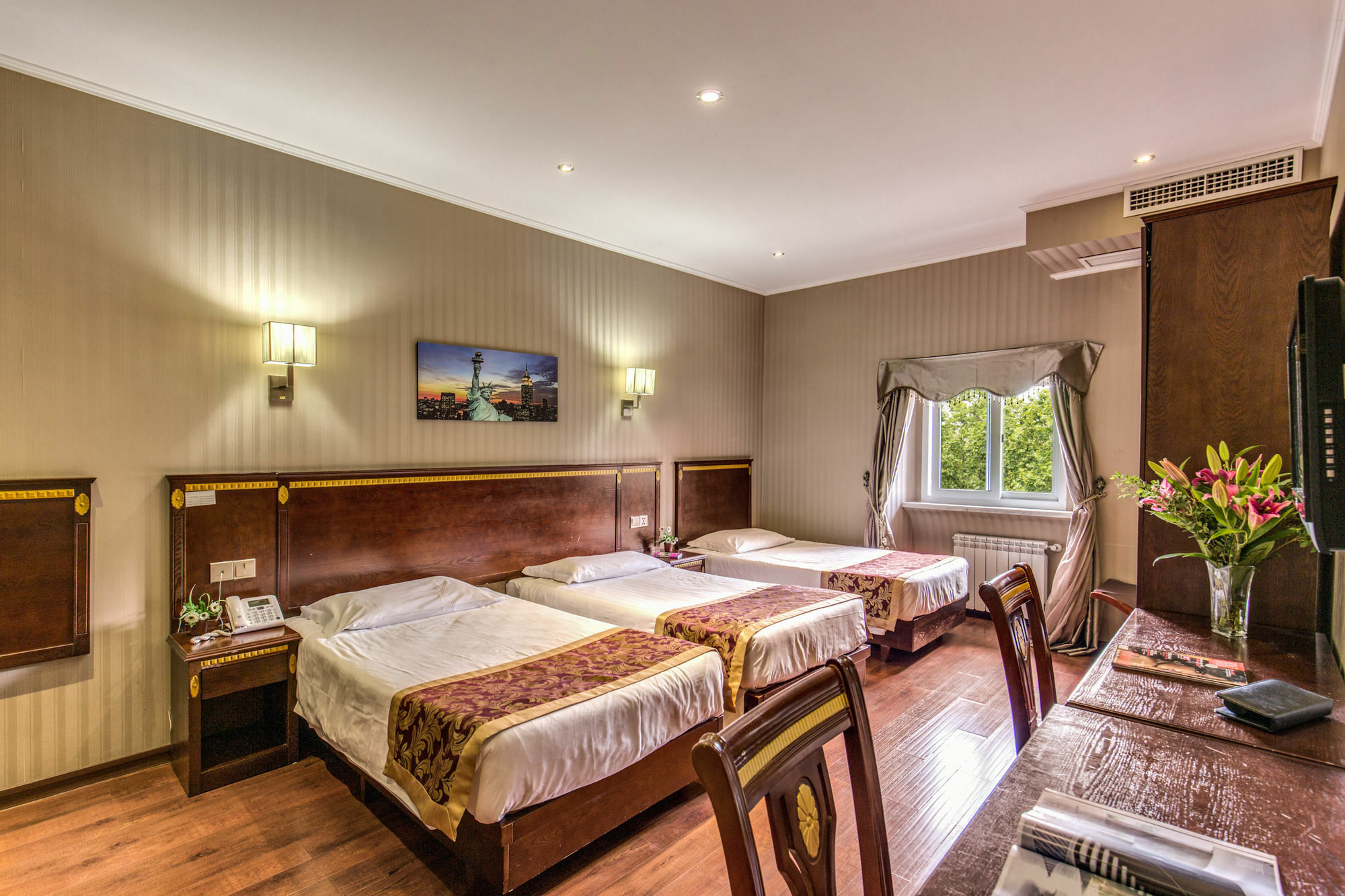 Drago D'oro - Accross From Metro Vittorio Emanuele Bed & Breakfast