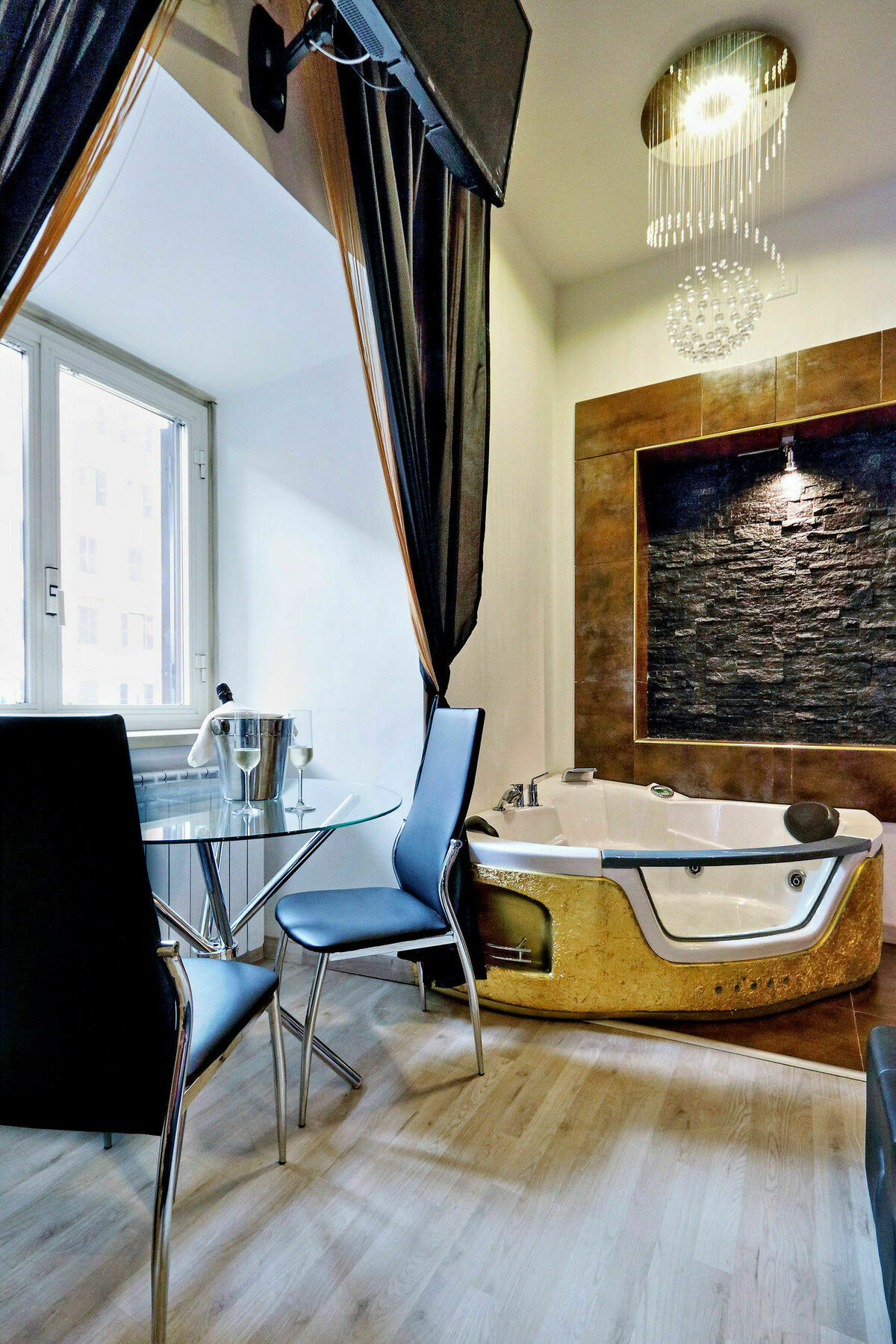 Paradise Guest house 3*