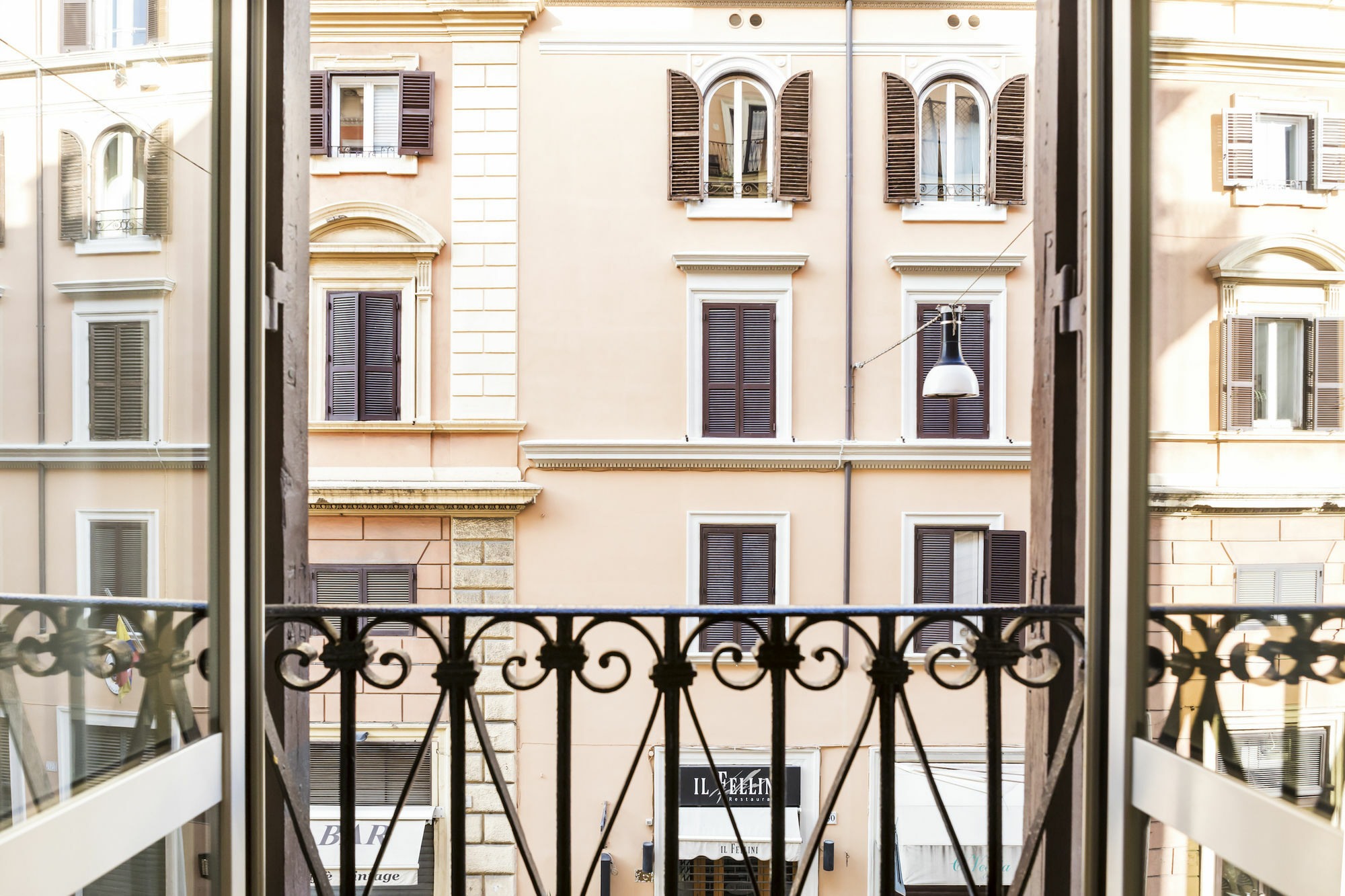 Gasthuis Lahouse By Premium Collection Rome