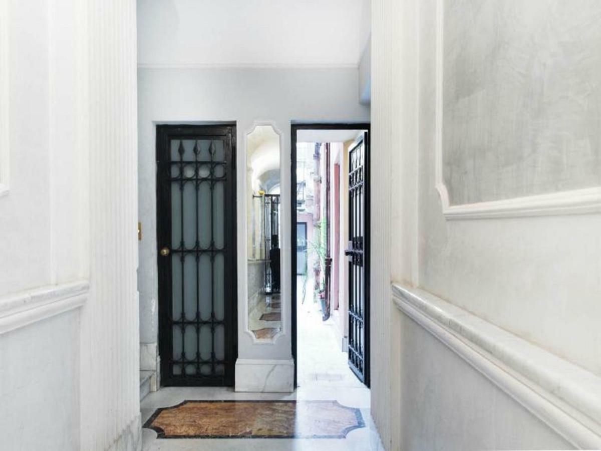 Appartamento Condotti Roma