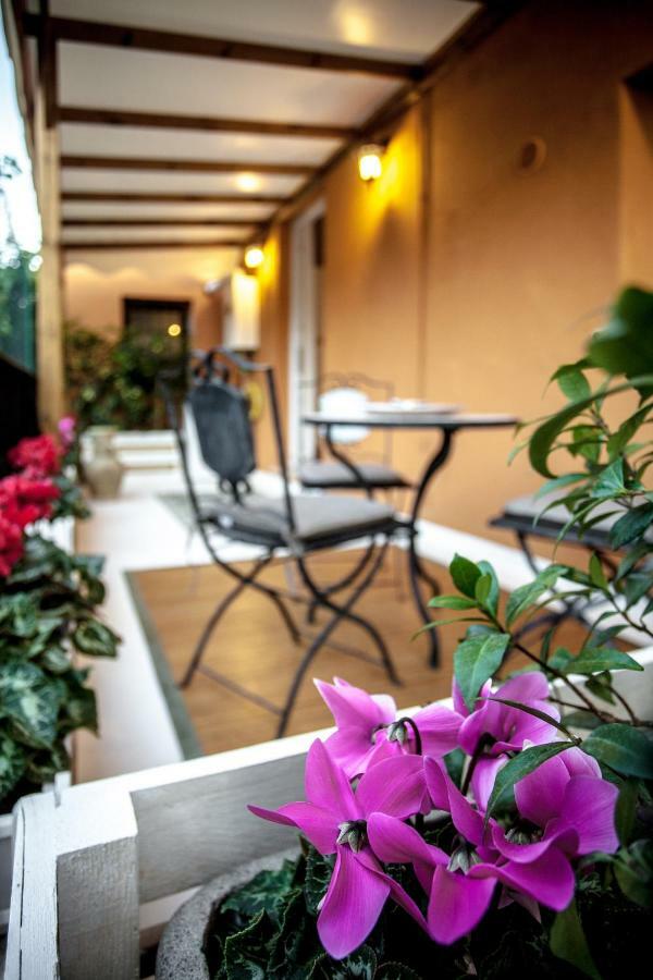 Roma, Deliziosa Casa Indipendente Immersa Nel Verde *