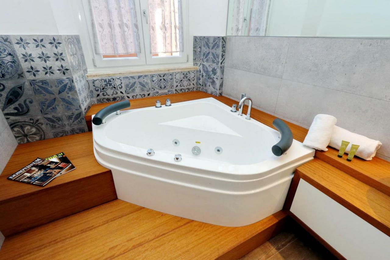 Appartement Luxury Sabina 50 Mt From Trevi Fountain *