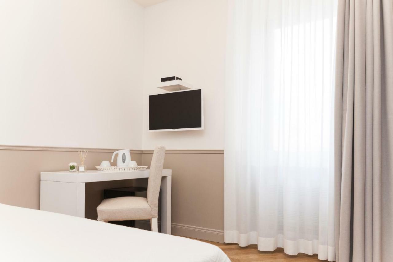 Margherita 3* Rome