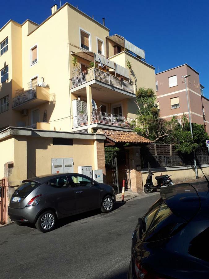 Rey Apartament *
