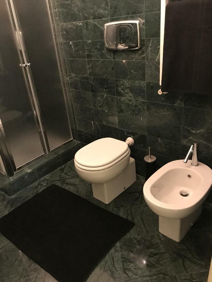 Sweethome Crispi Apartamento *