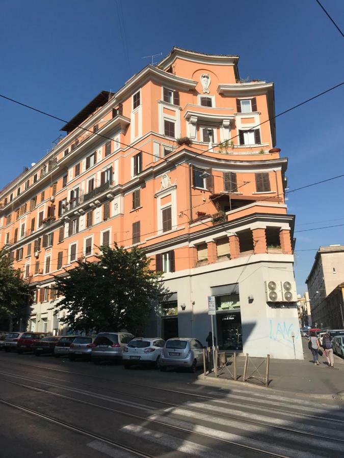 La Terrazza Di Evelina Gasthuis *