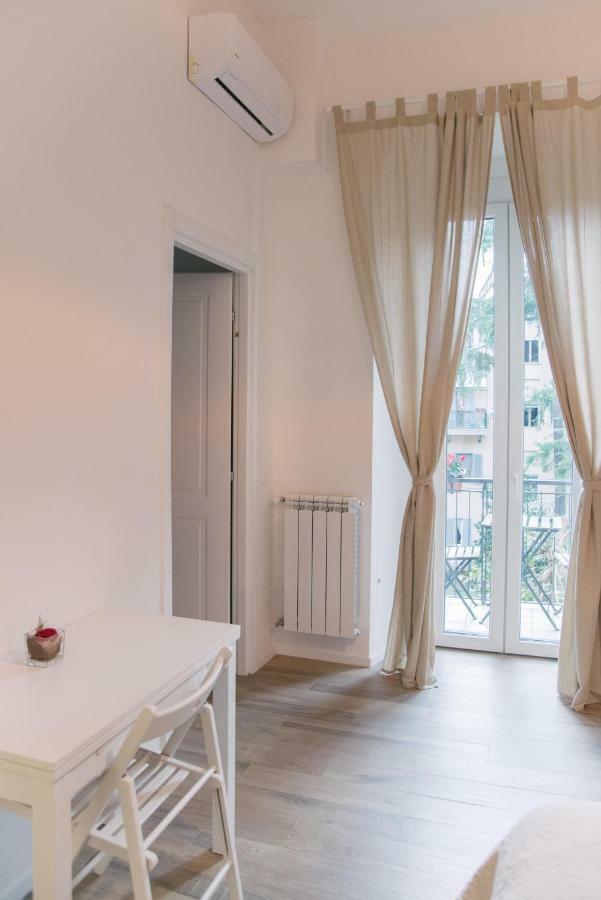 Vatican Garden Bed & Breakfast 2*