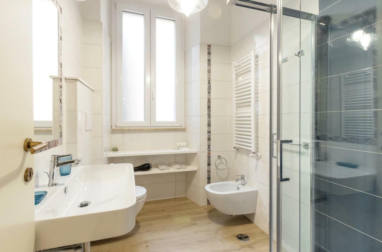 La Romantica Al Colosseo Apartment Rome
